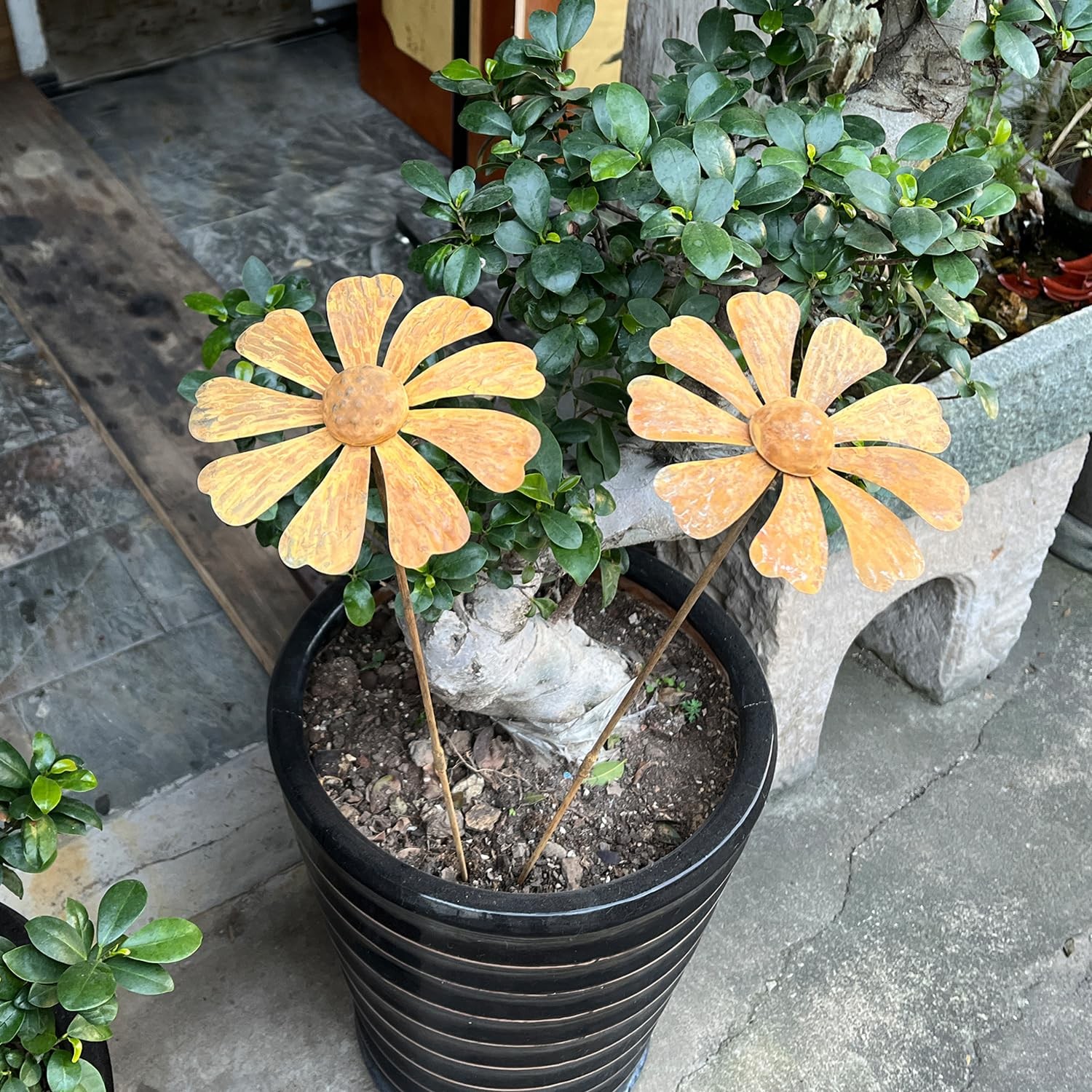 2 PCS Rustic Chamomile Garden Decor for Outside,Metal Flower Bed Decorations，…