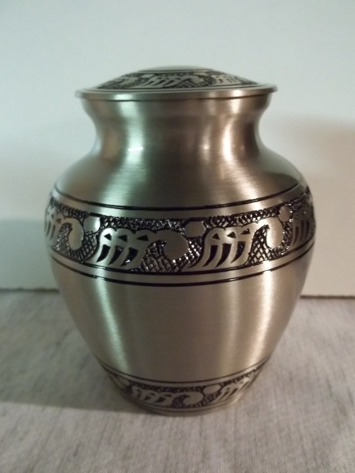 Smaller Pewter w/Black Solid Brass Urn~People or Pets~4″~18Lbs