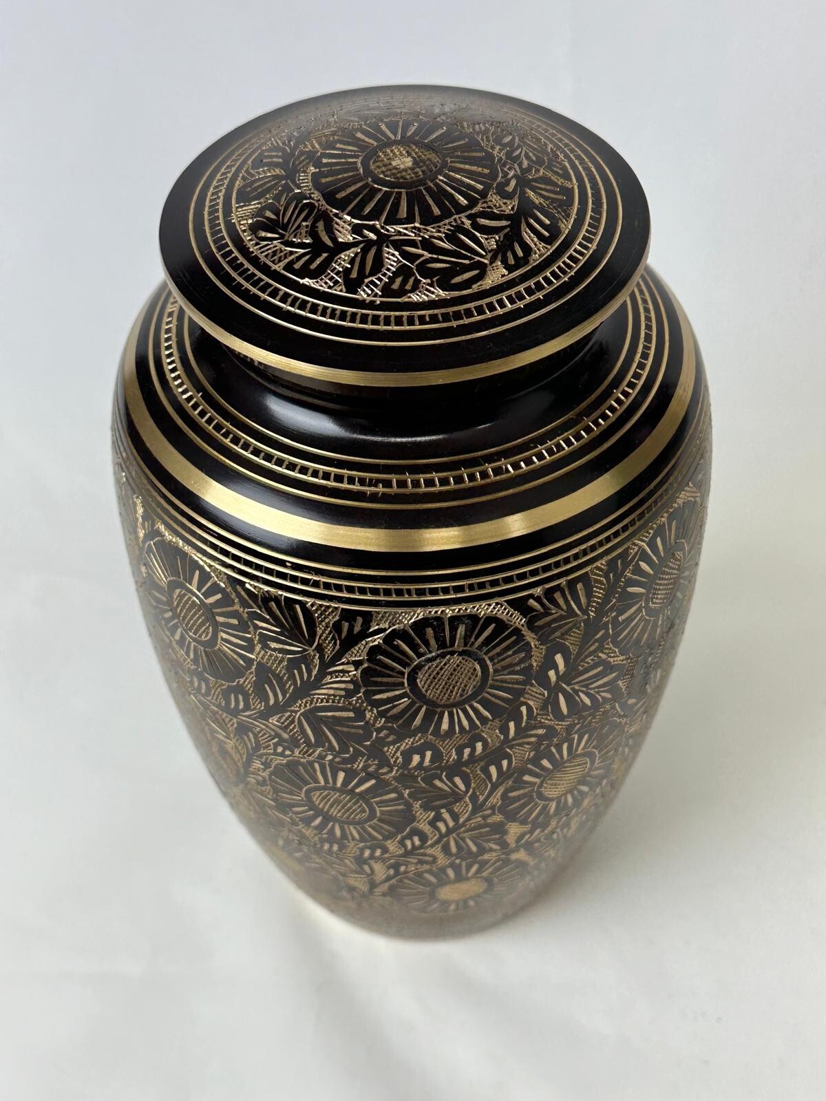 Elegant Solid Brass Black Golden Flower Urns Handcrafted Memorial Urn for Ashes