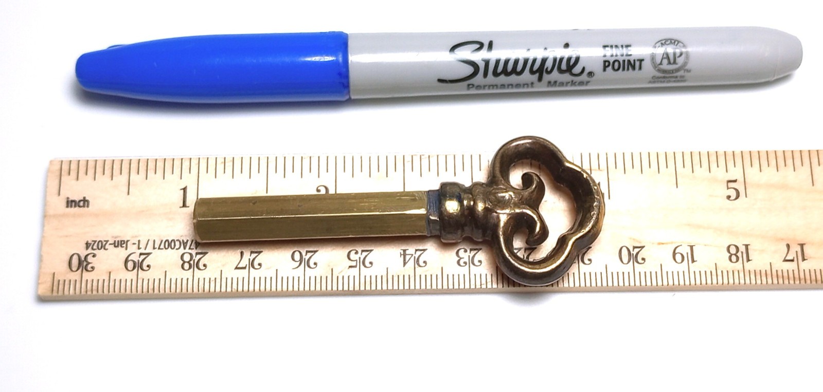 Ornate Head Pocket Keychain Casket Key / Coffin Key