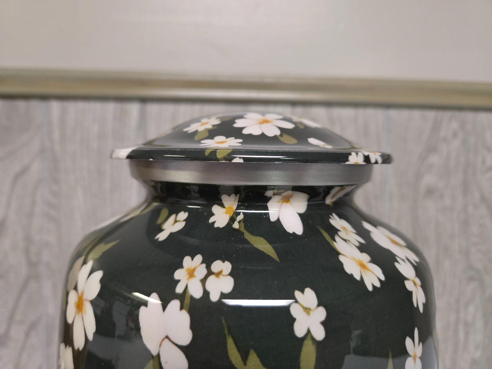 Cogent Memorials Cremation Urn for Ashes Green with White Floral Design – 200 Cu