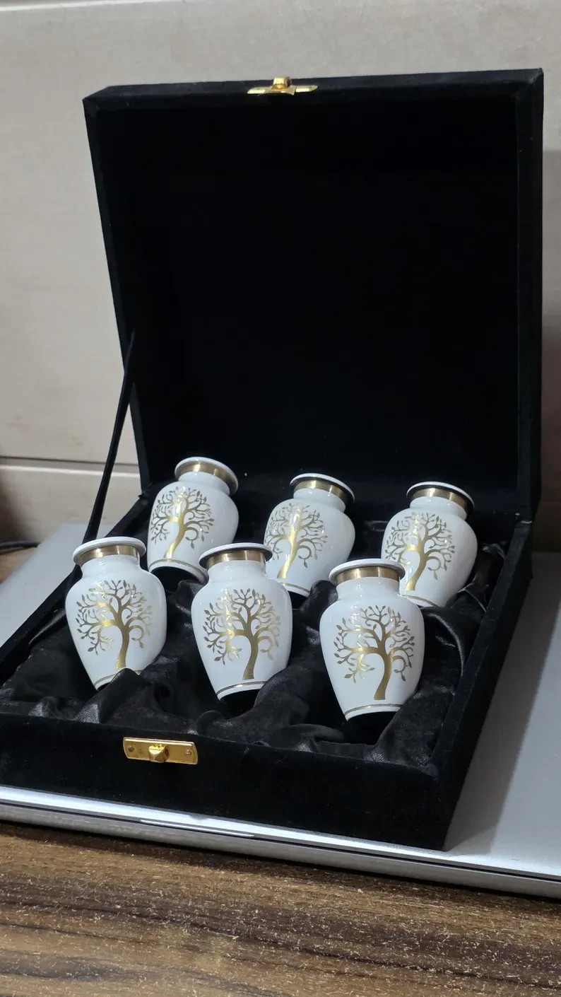 Set of 6 White Brass Keepsake Urns | Gold Tree Life Cremation Ashes