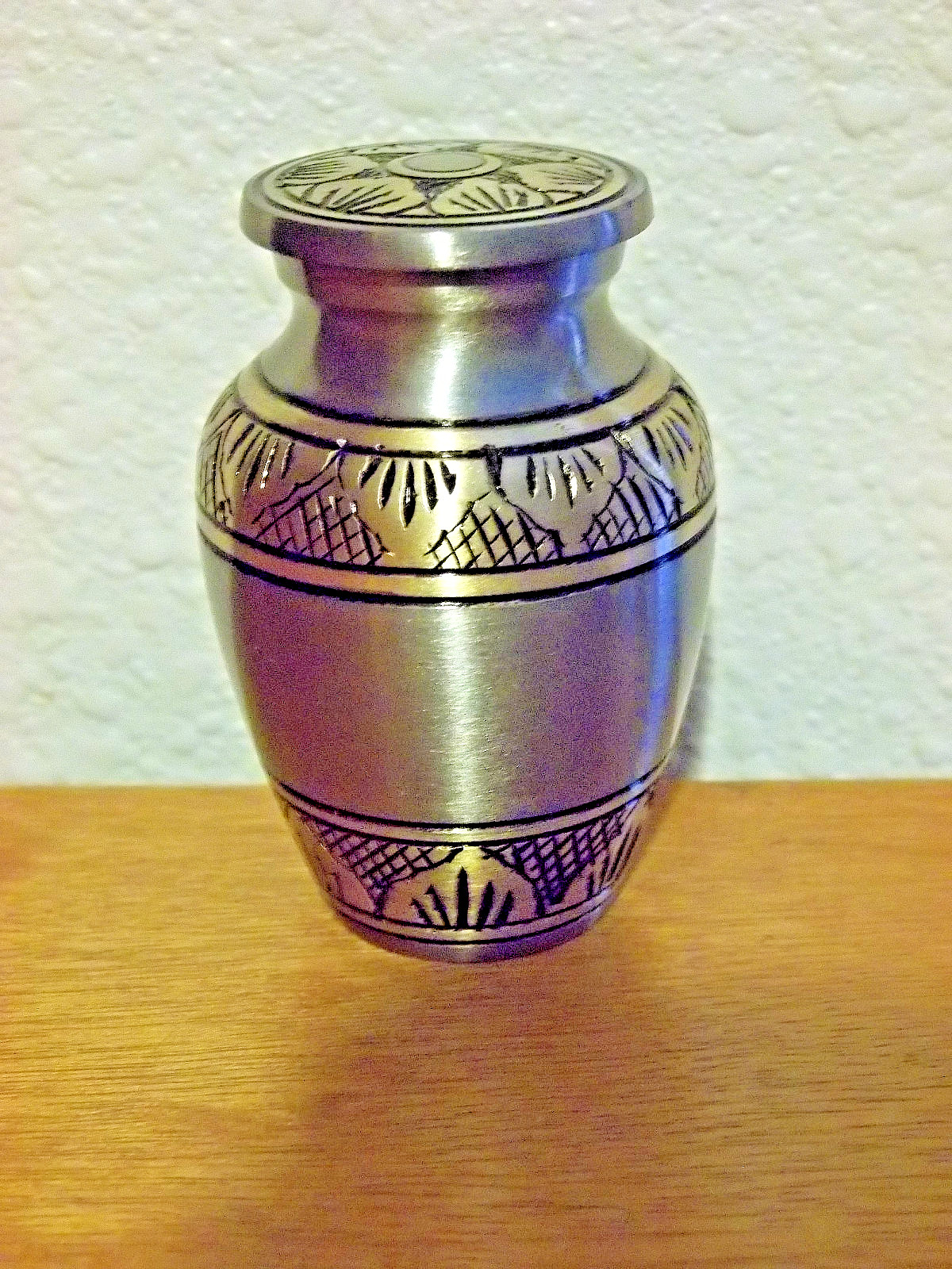 Pretty Solid Brass Keepsake Mini Sharing Token Urn~~Pewter w/Black&Bronze~~