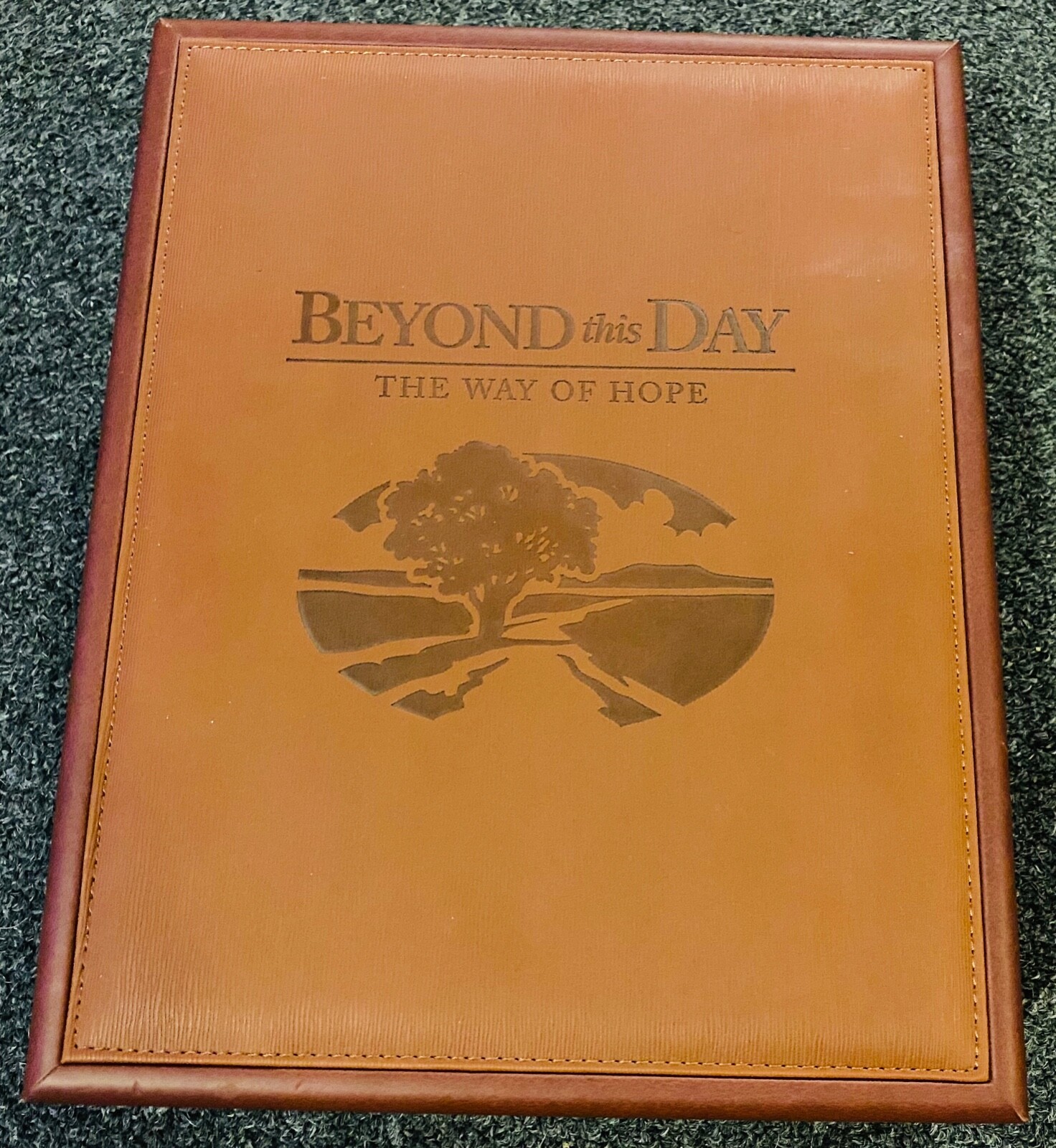 Bereavement Box Beyond this Day The Way of Hope Memorial Book Keepsake very nice