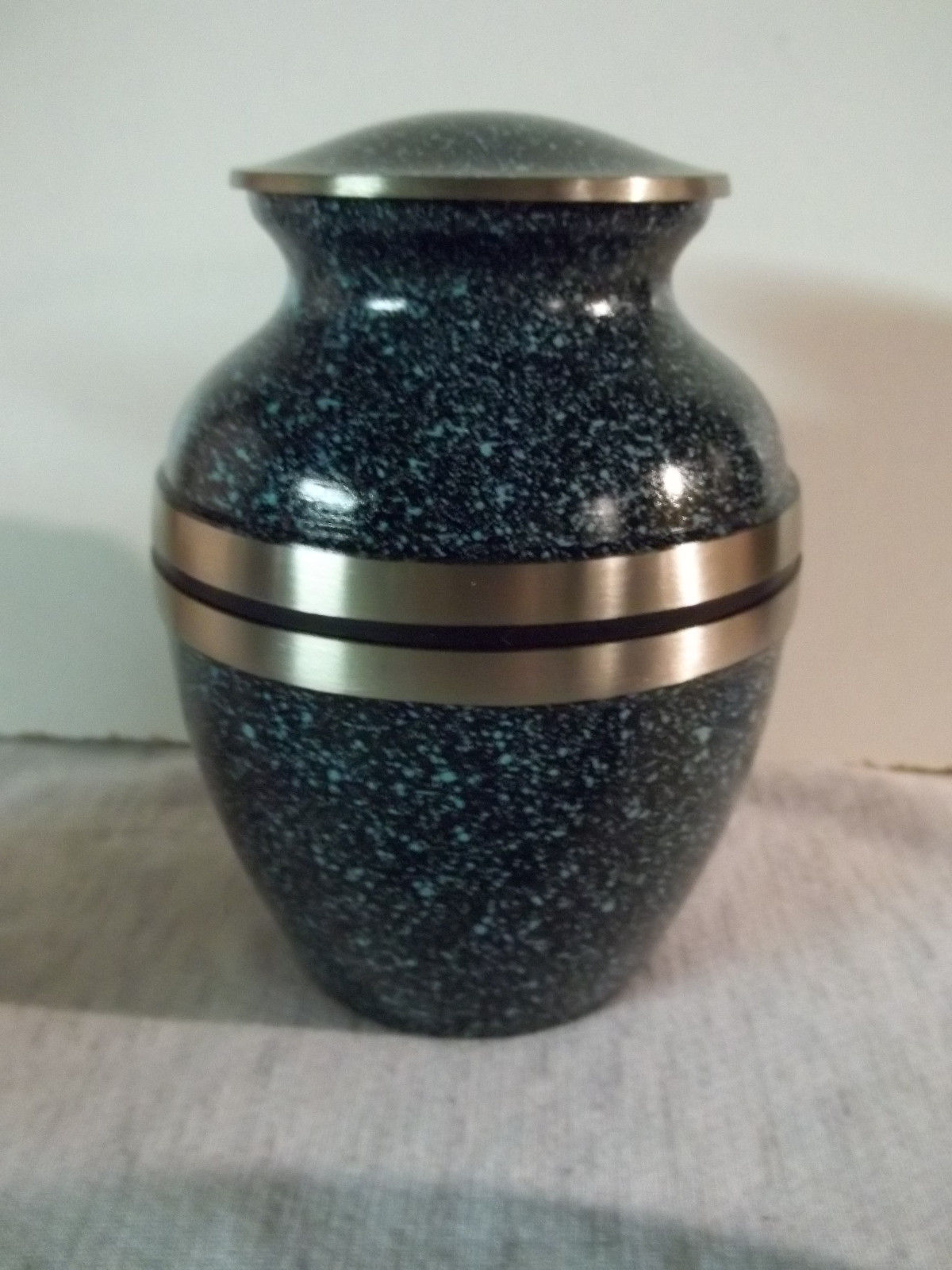 Smaller Solid Brass Urn~~Black w/Turquoise Flecks & Pewter~5″~for up to 26 lbs.