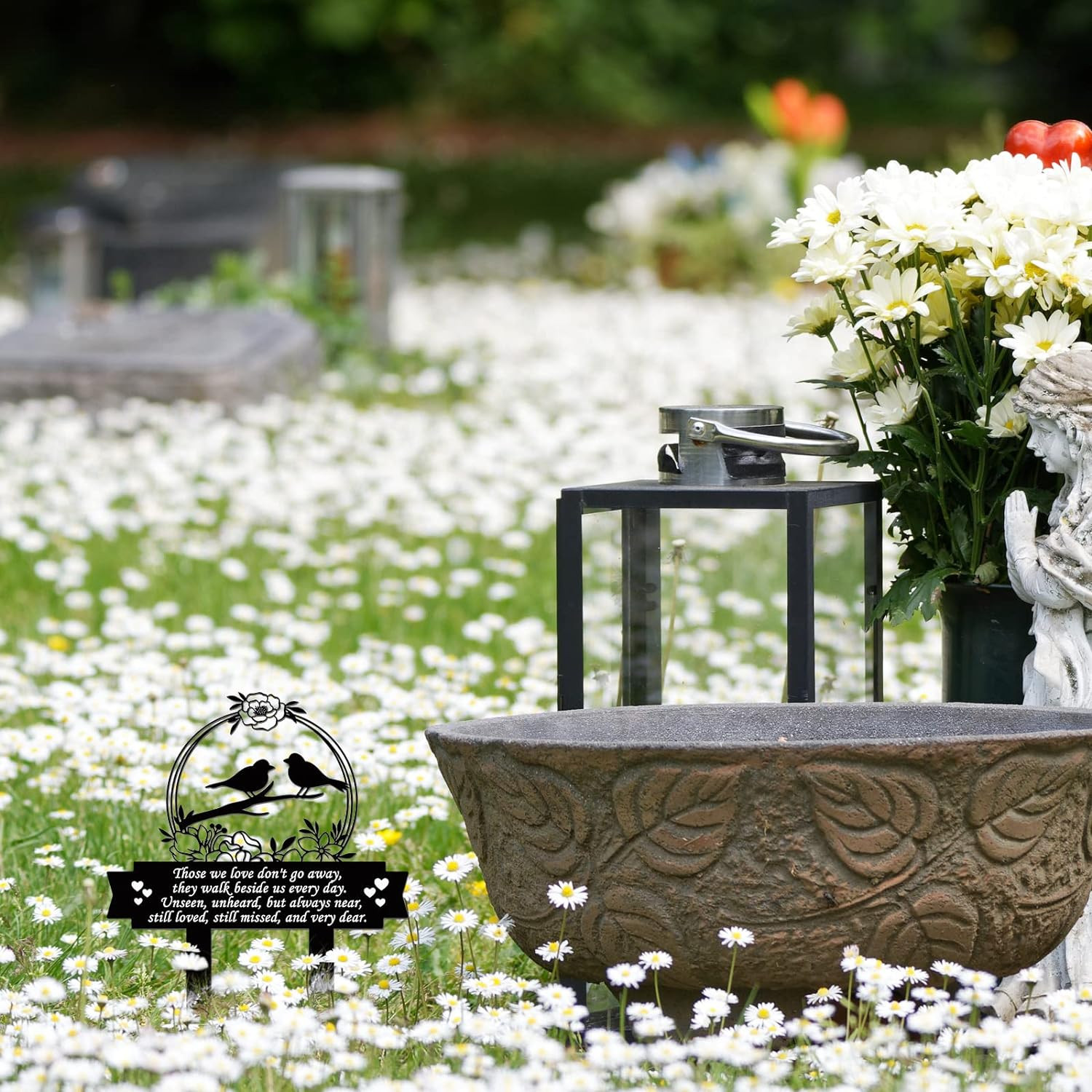 Geelin Cardinals Memorial Grave Marker 13.78 X 10.63 Inch Metal Cemetery Decorat