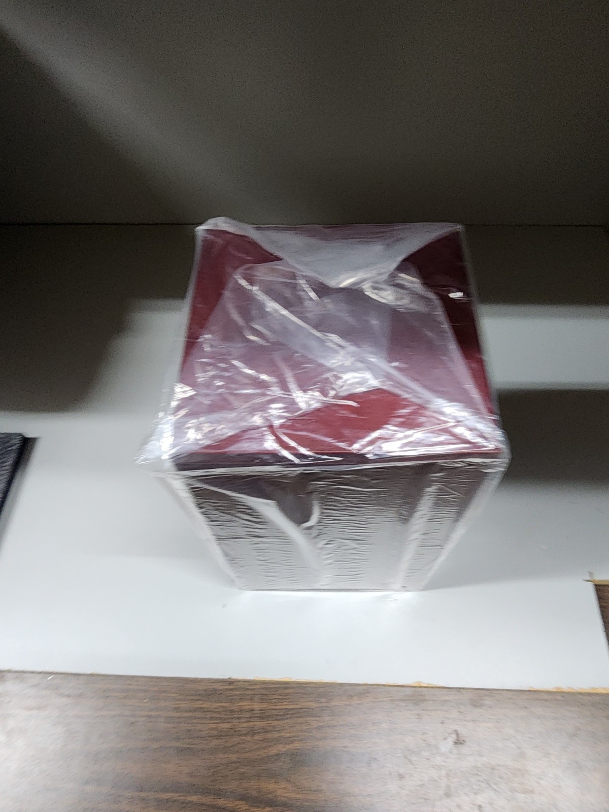 Ellway Essentials Solid Cherry Urn