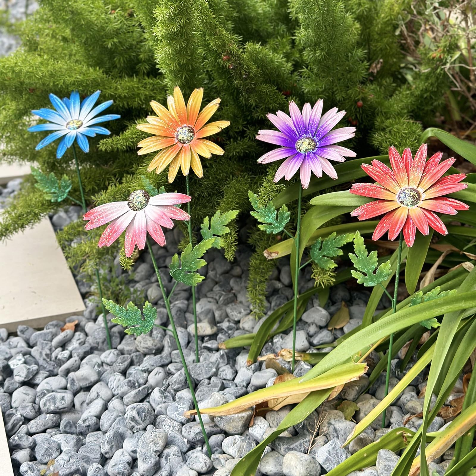 4-Pack 16.5″ Metal Daisy Garden Stakes – Flickering Outdoor Patio & Lawn Decor