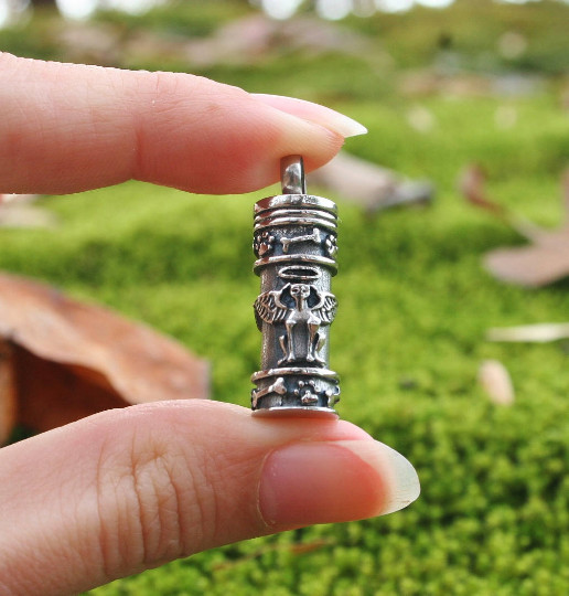 Keyring Urn .5″ Key Chain Angel Dog Vial Cremation Pendant Holds Ashes Gift Wing