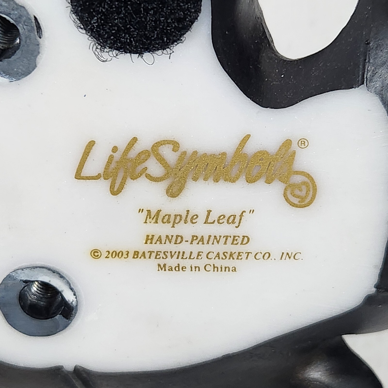 2003 Life Symbols Hand Painted Brown Resin 3D Maple Leaf Bates Casket Company