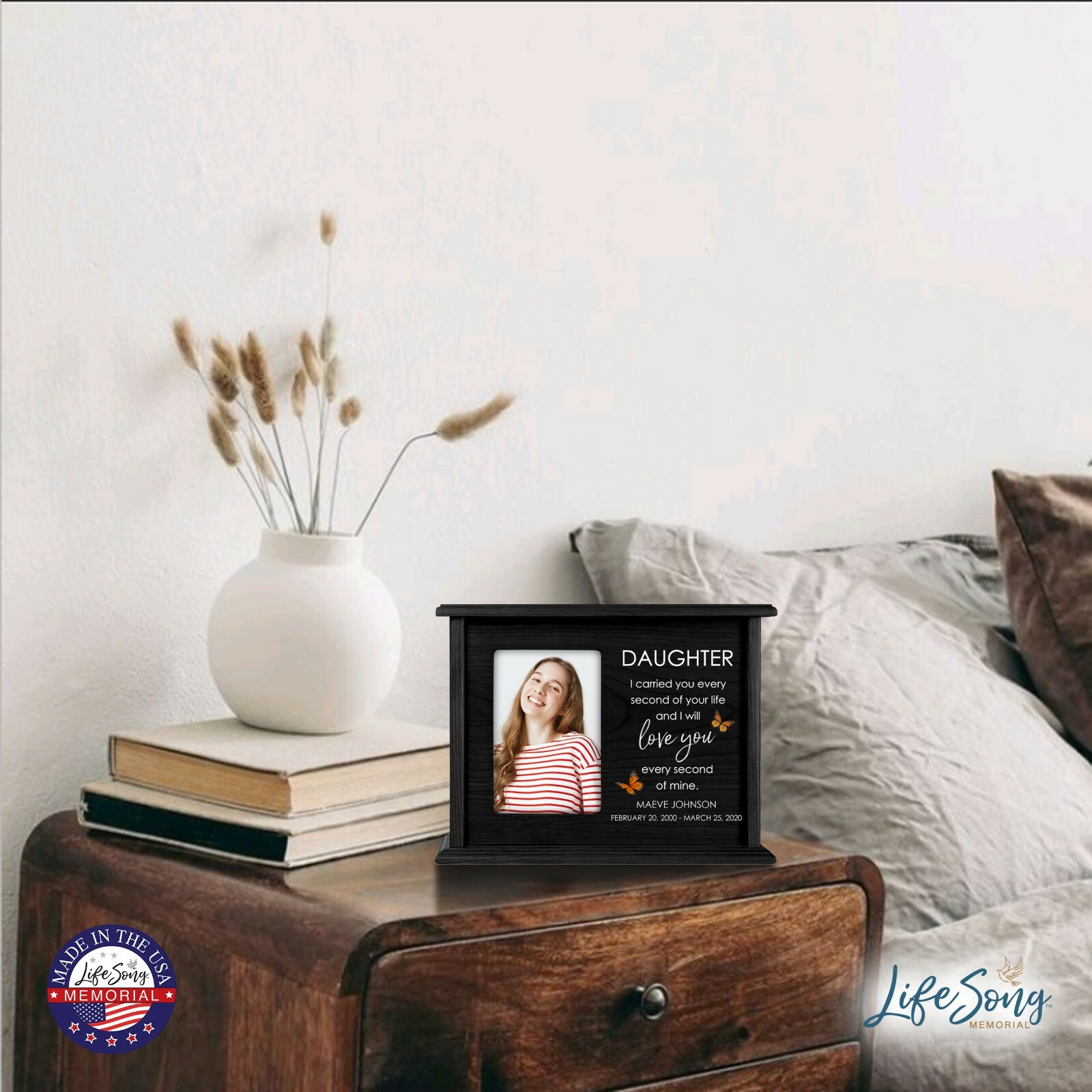 Custom Cremation Urn Box Holds 200 cu in with 4×6 Photo – Daughter