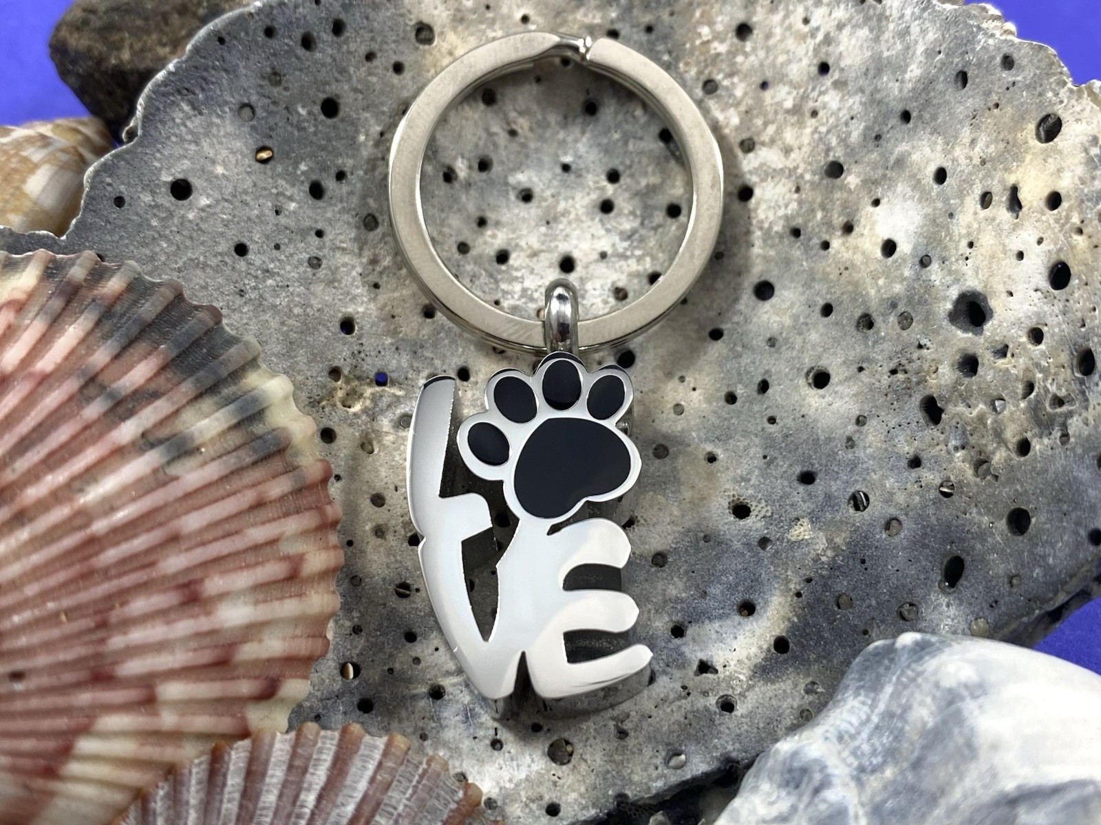 Keyring Urn .5″ Key Chain Pet Cremation Pendant Dog Cat Ash LOVE Paw Holds Ashes