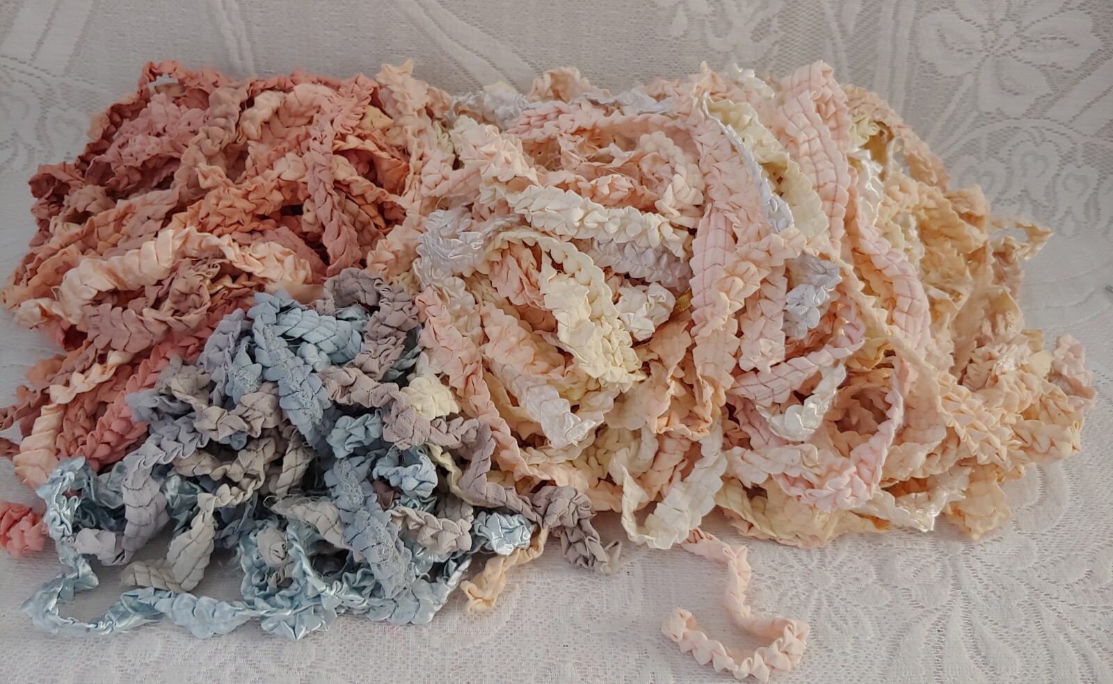 VTG CASKET RIBBON TRIM🌺FUNERAL DECORATION Cream Pink Blue 1940-50 3 LG Hanks