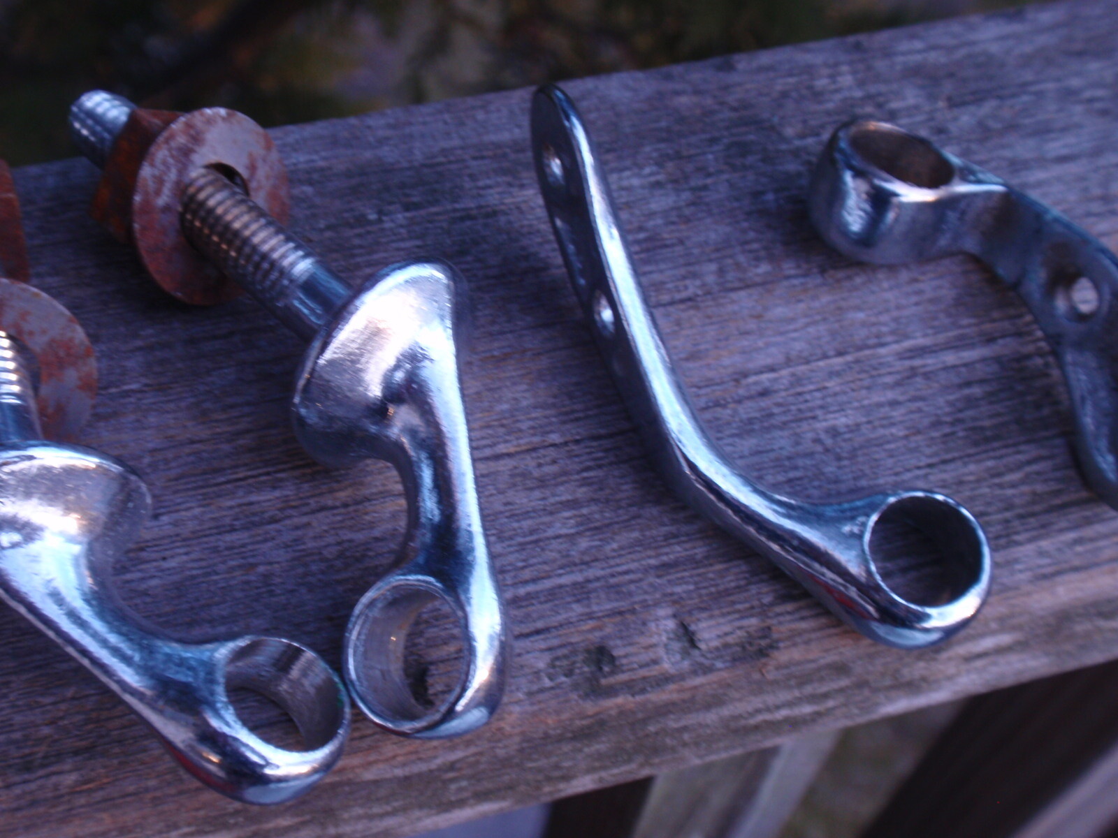 LOT OF 6 VINTAGE STAILESS STEEL / CHROME MEDICAL HANDLES , CLAMPS FUNERAL HOME