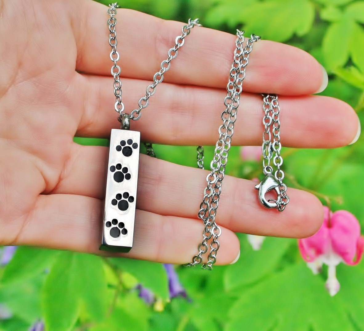 Keyring Urn .5″ Key Chain Pet Cremation Pendant Holds Ashes Dog Cat Paw Prints