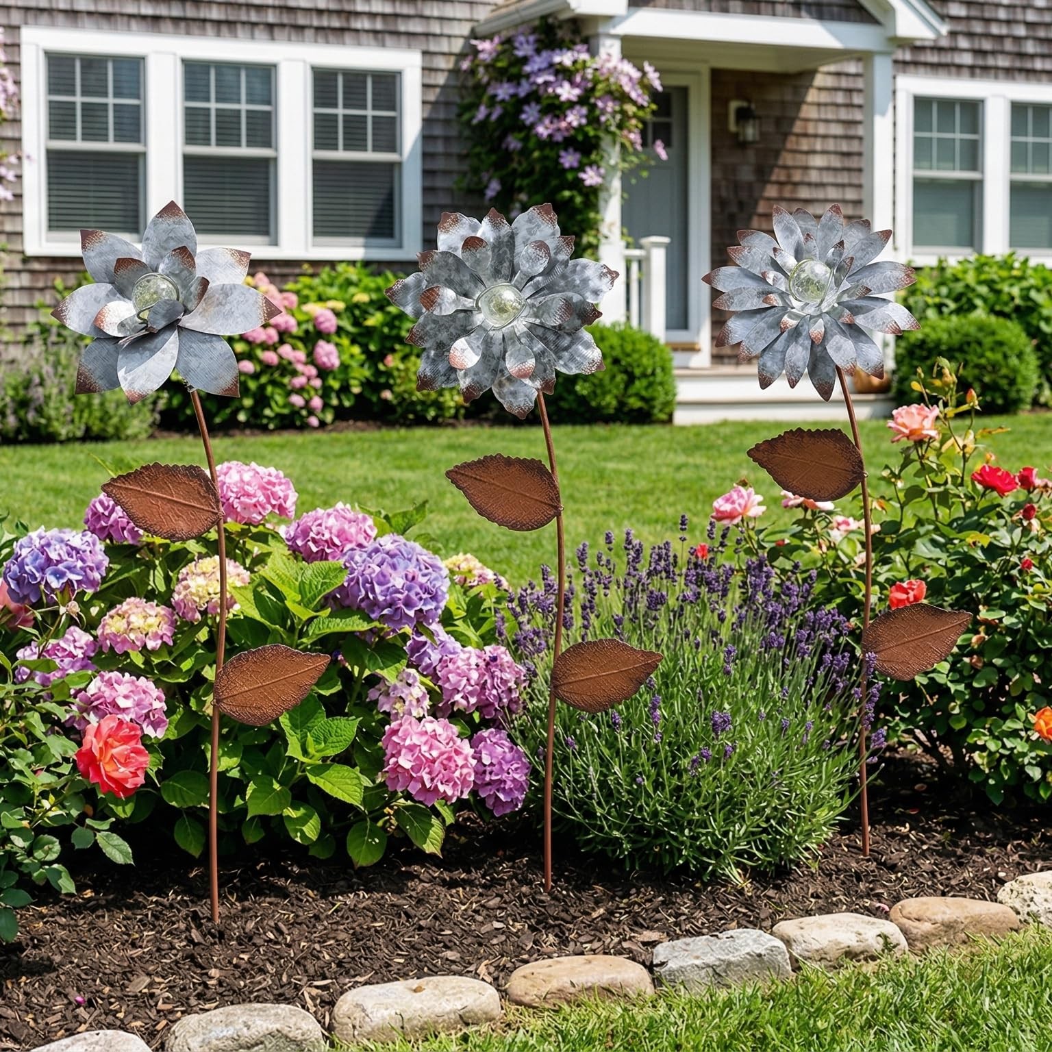 Garden Stakes Decorative, Metal Flowers for Outside, Glow in Dark Yard Lawn O…