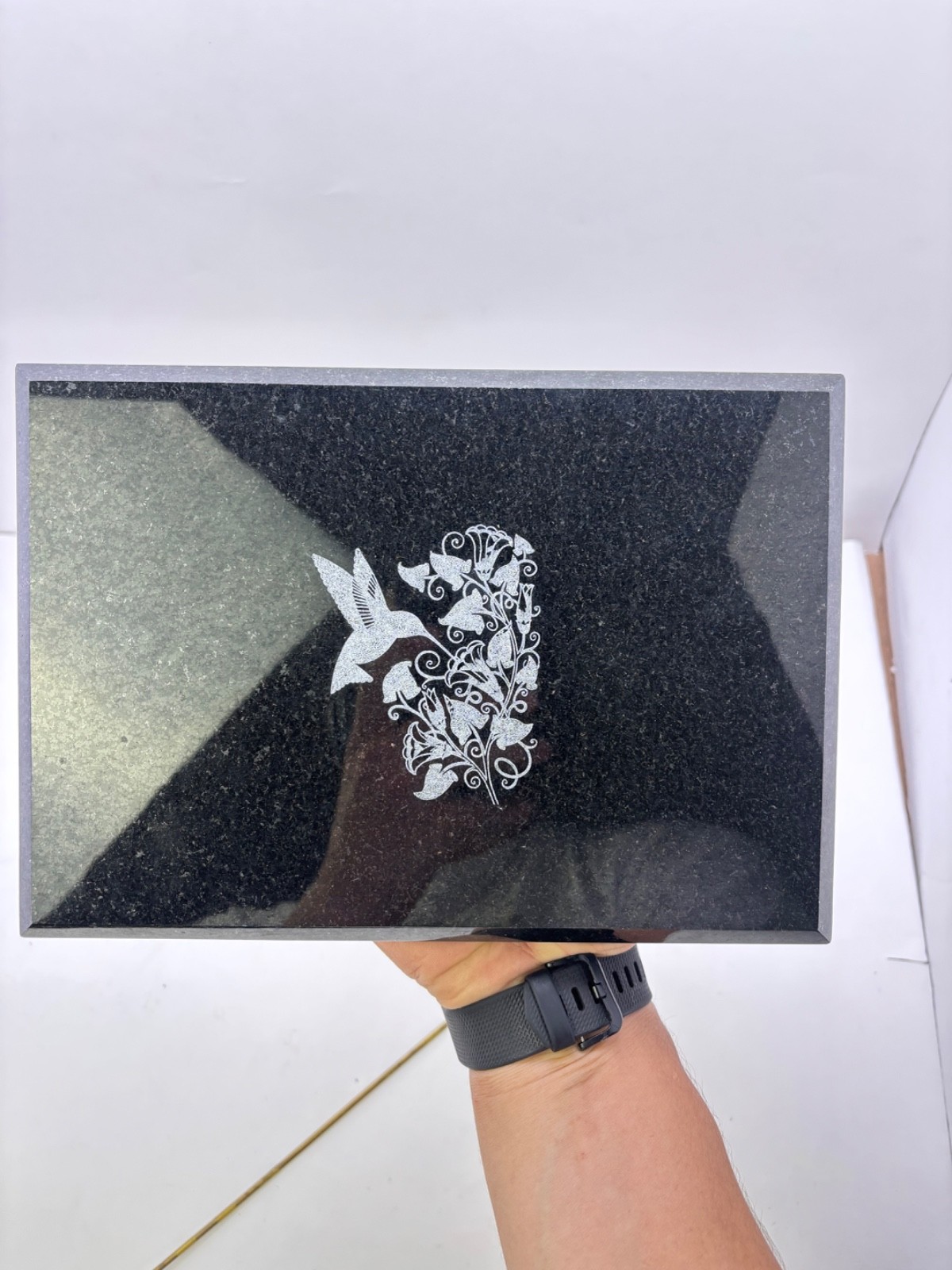 Laser Etched Black Granite Memorial Grave Plaque Stone Ornament Humming Bird