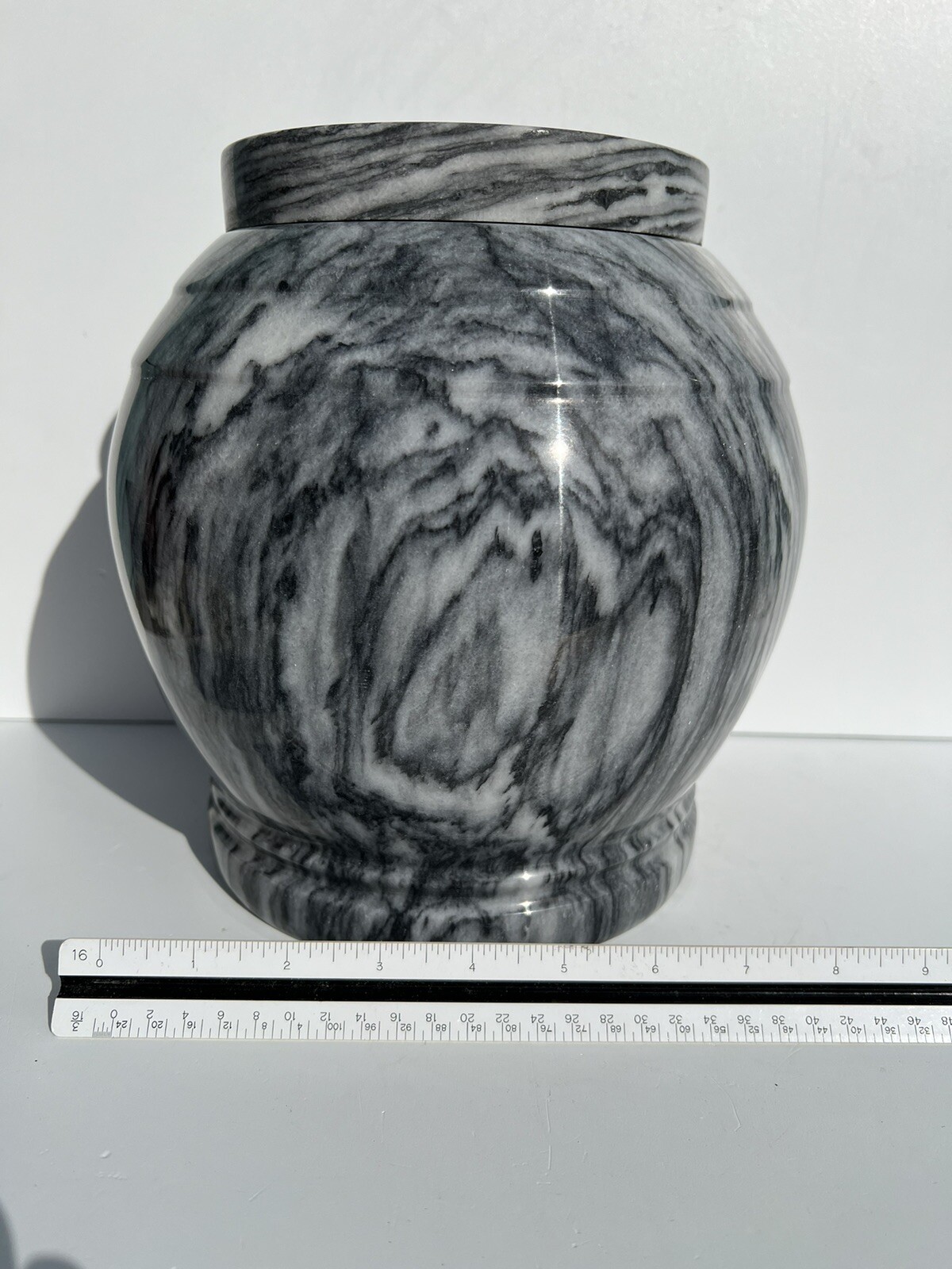 Cashmere Marble, Gray/White Color, Adult Cremation Urn