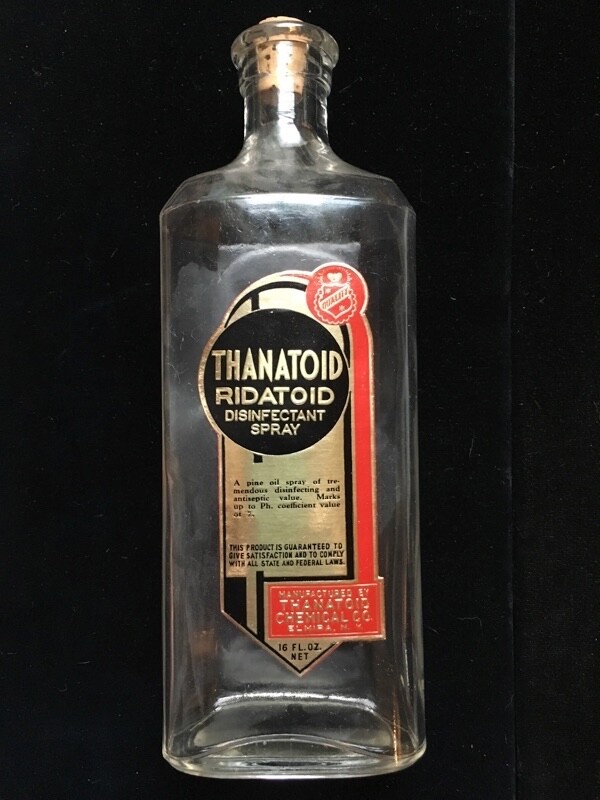 ANTIQUE BOTTLE: THANATOID RIDATOID DISINFECTANT SPRAY PB137