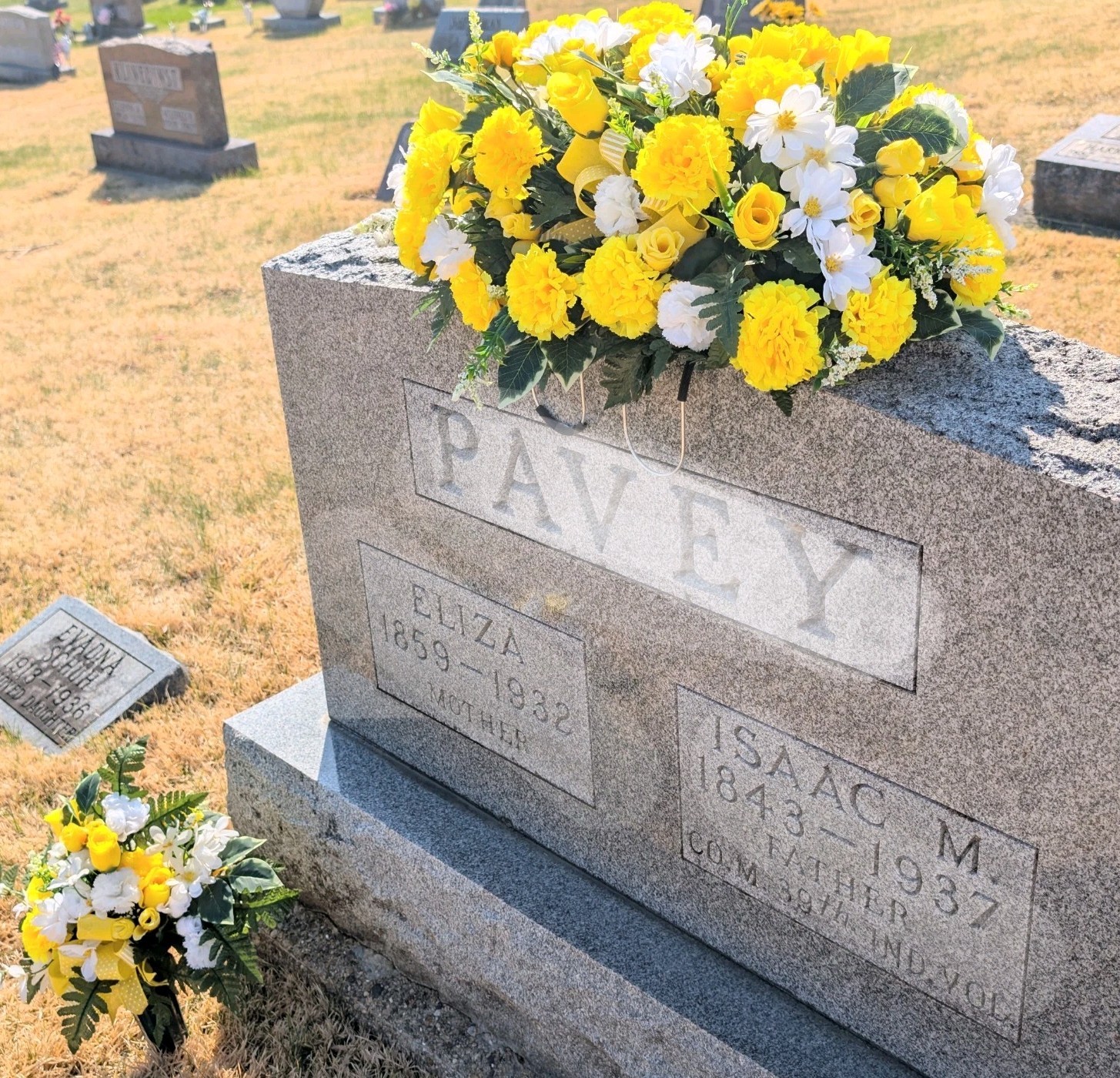 Yellow and White Cemetery Saddle Vase Set, Carnations Headstone Saddle