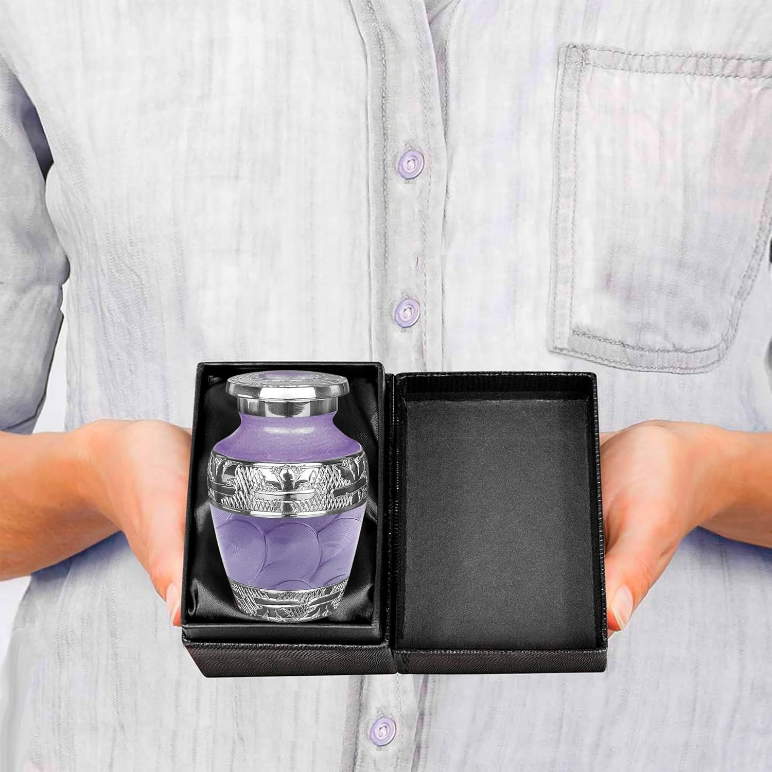 Durable and Elegant Keepsake Urn – Extra Large Ashes Capacity with Screw-Top Lid