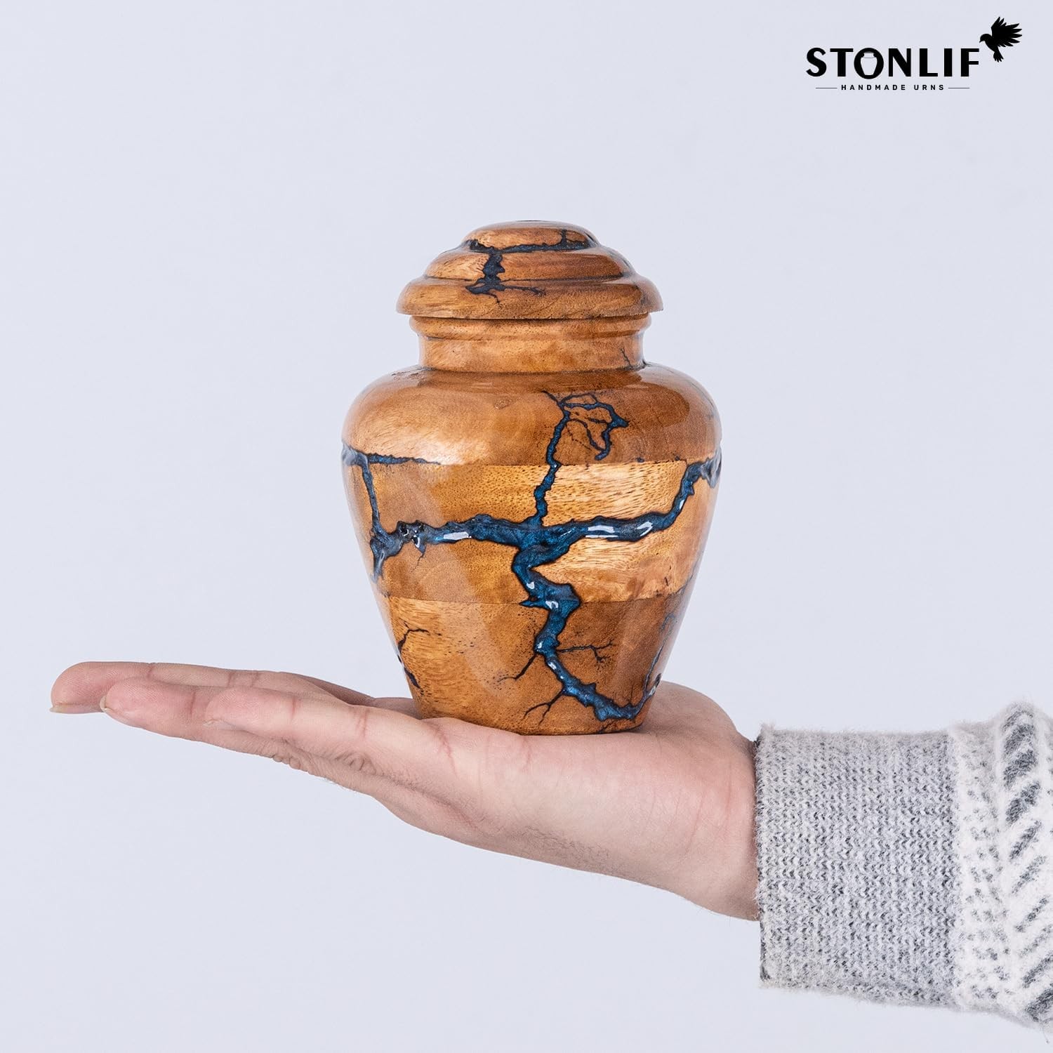 Wooden Cremation Urns for Human Ashes Adult Male 20 Cubic Inches – Memorial Urns
