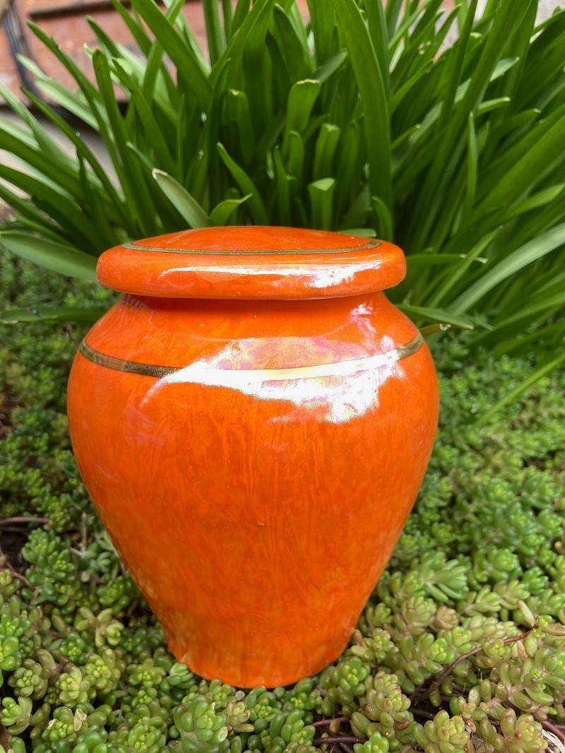 Handmade Ceramic Cremation Urn in Mother of Pearl small size for pet ashes 50 ci