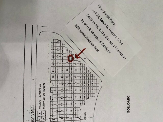Marshalltown, Iowa: 4 Burial Plots plots at Rose Hill