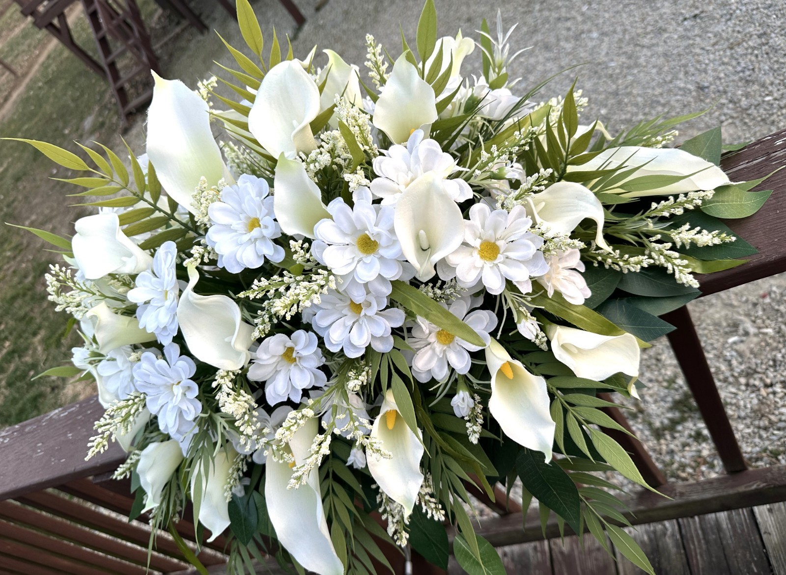 Calla Lilies Cemetery Headstone Saddle, Funeral Gravesite Arrangement, Cosmos