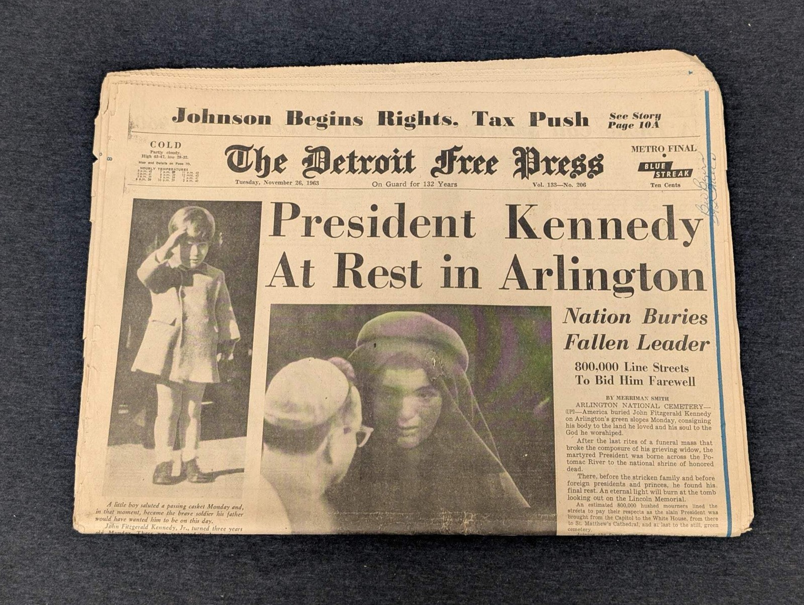 Detroit Free Press Nov 26 1963 JFK Funeral President Kennedy At Rest Arlington