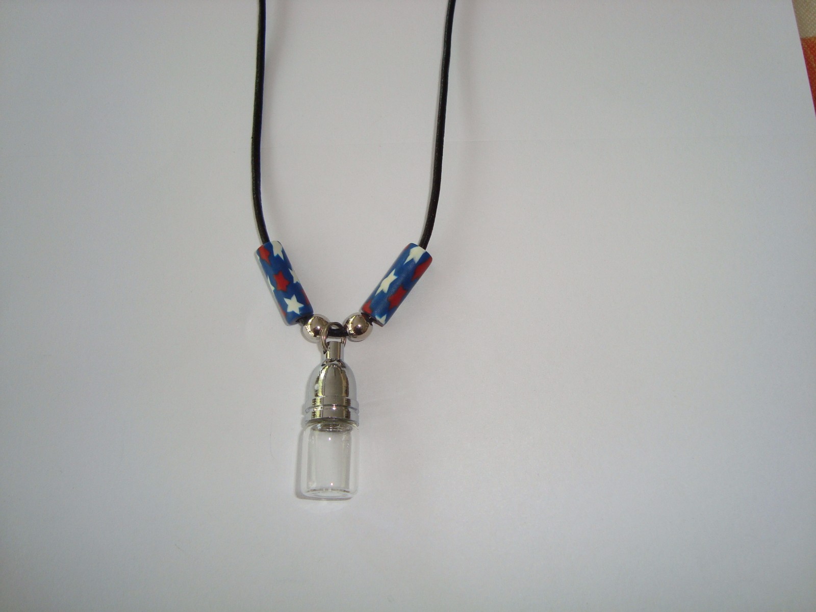 Memorial Keepsake Cremation Jewelry Ash Locket & Leather Necklace USA star beads