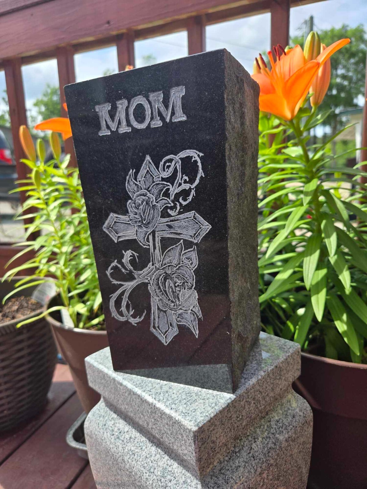 Granite Tapered Memorial Vase P2 5′ x 4″ x 9″ Black with Cross Roses mom etched