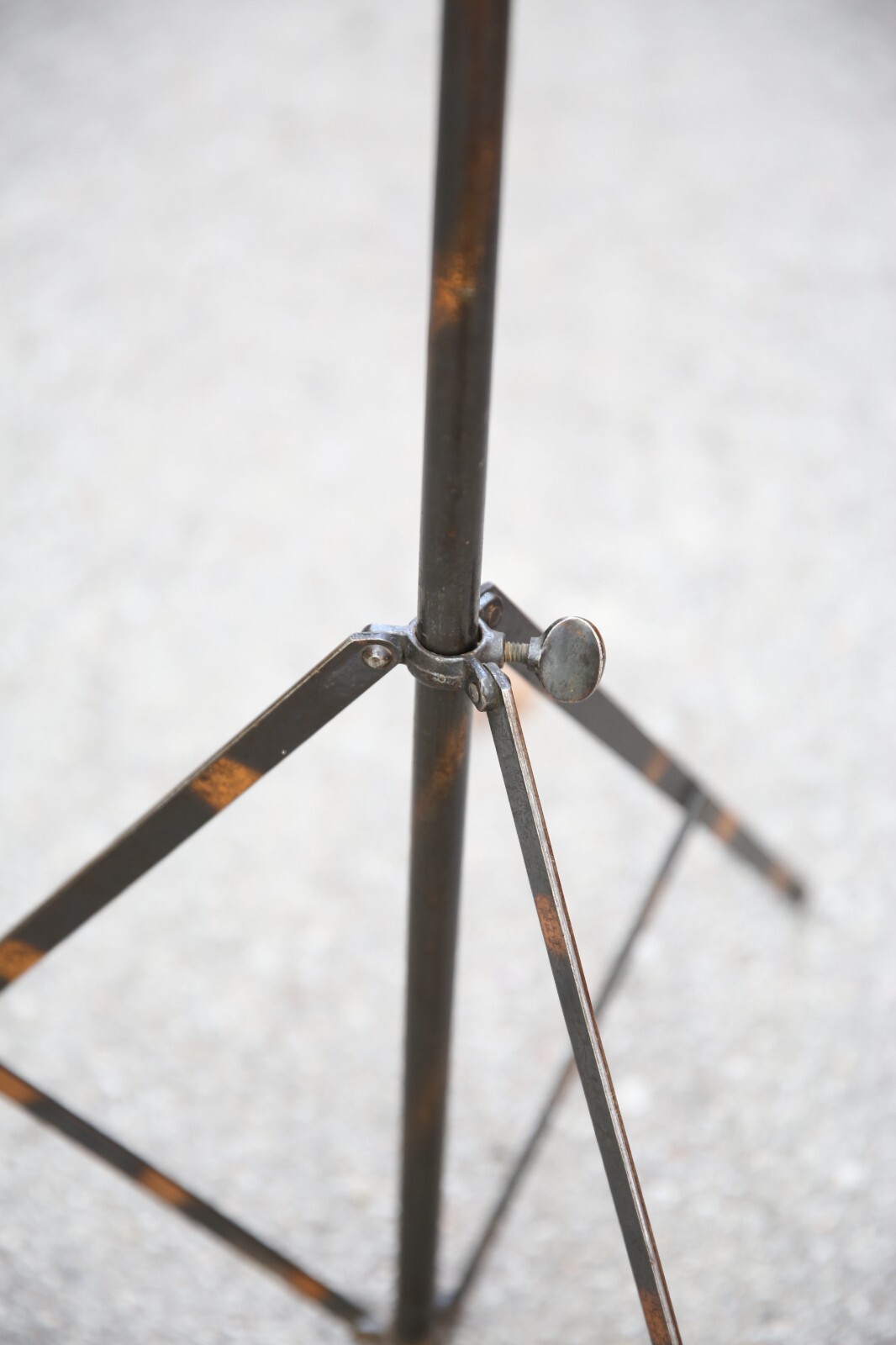 Antique Japanned Flower Arrangement Stand Holder Vintage Tripod Lamp Light Base