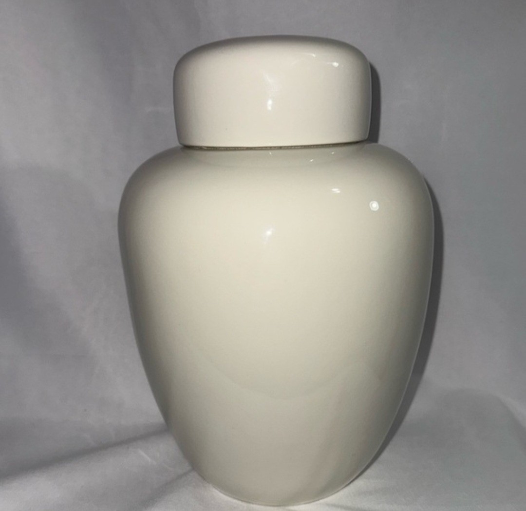 Modern Serenity White Ceramic Cremation Urn Adult Funeral Memorial 10″ NIB New