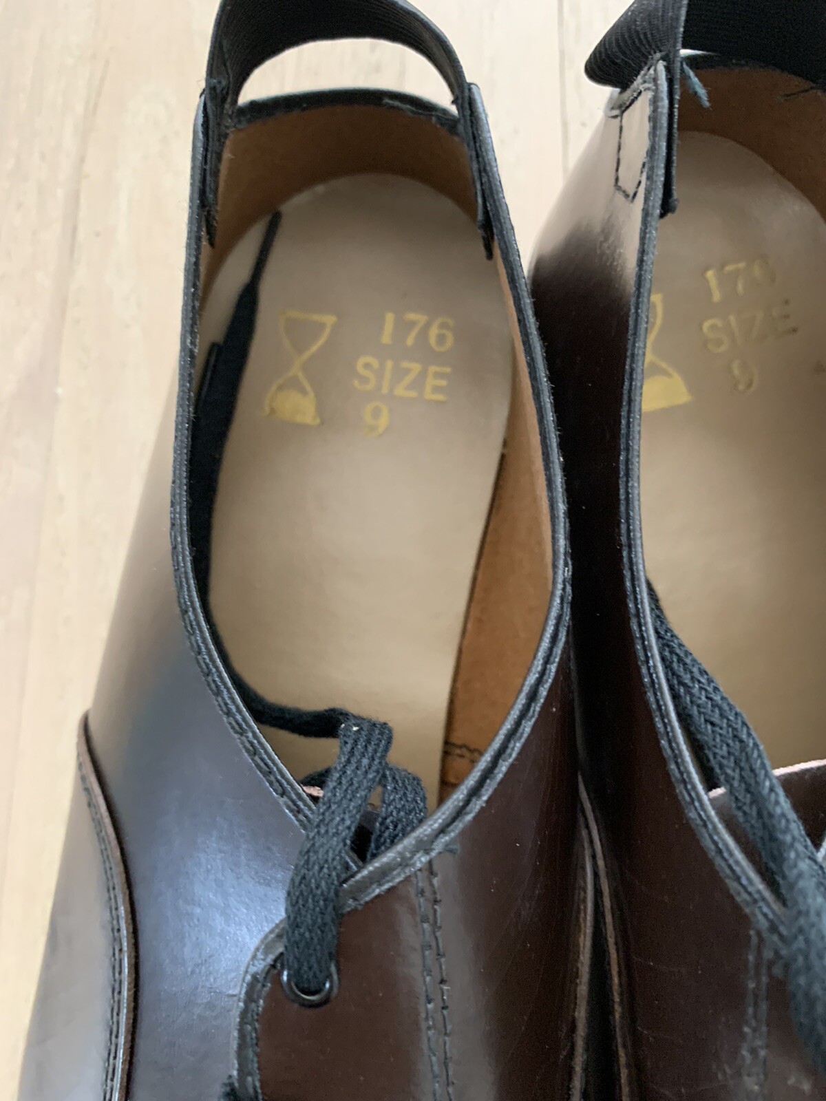 New Vintage Men’s Practical Burial Dress Shoes Brown 280R Sz 9 NOS NIB RARE