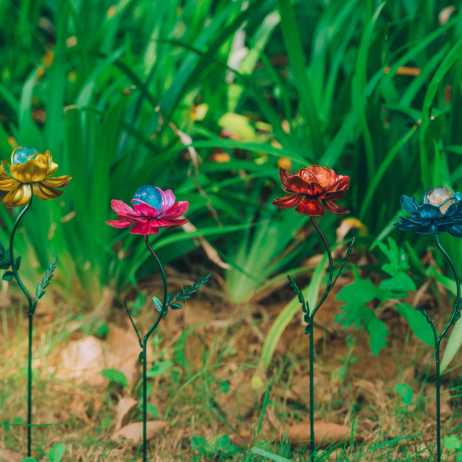 4 Pack Metal Flower Garden Stakes Waterproof Outdoor Decor for Lawn & Yard