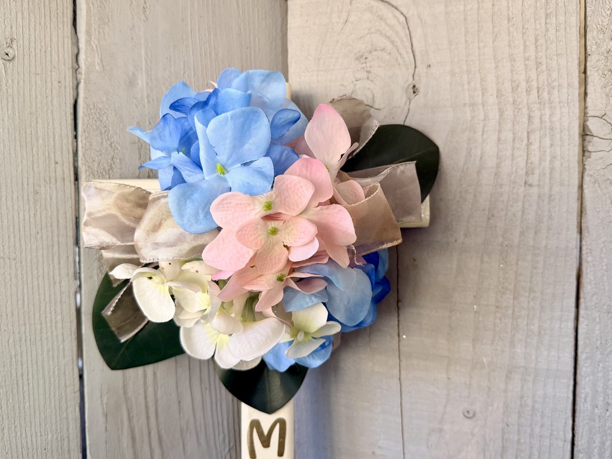 Pastel Hydrangeas Cemetery Cross, Pastel Memorial Flowers for Mom