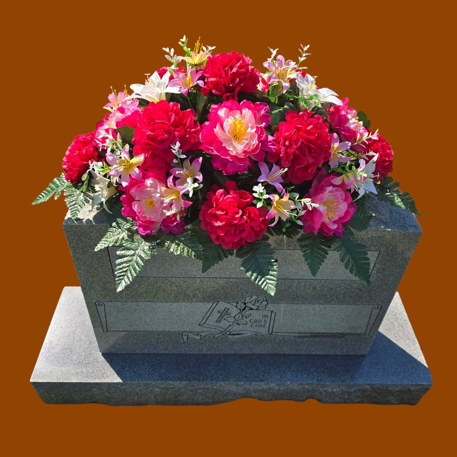 BEAUTY PINK CEMETERY HEADSTONE SADDLE WITH CEMETERY FLOWERS