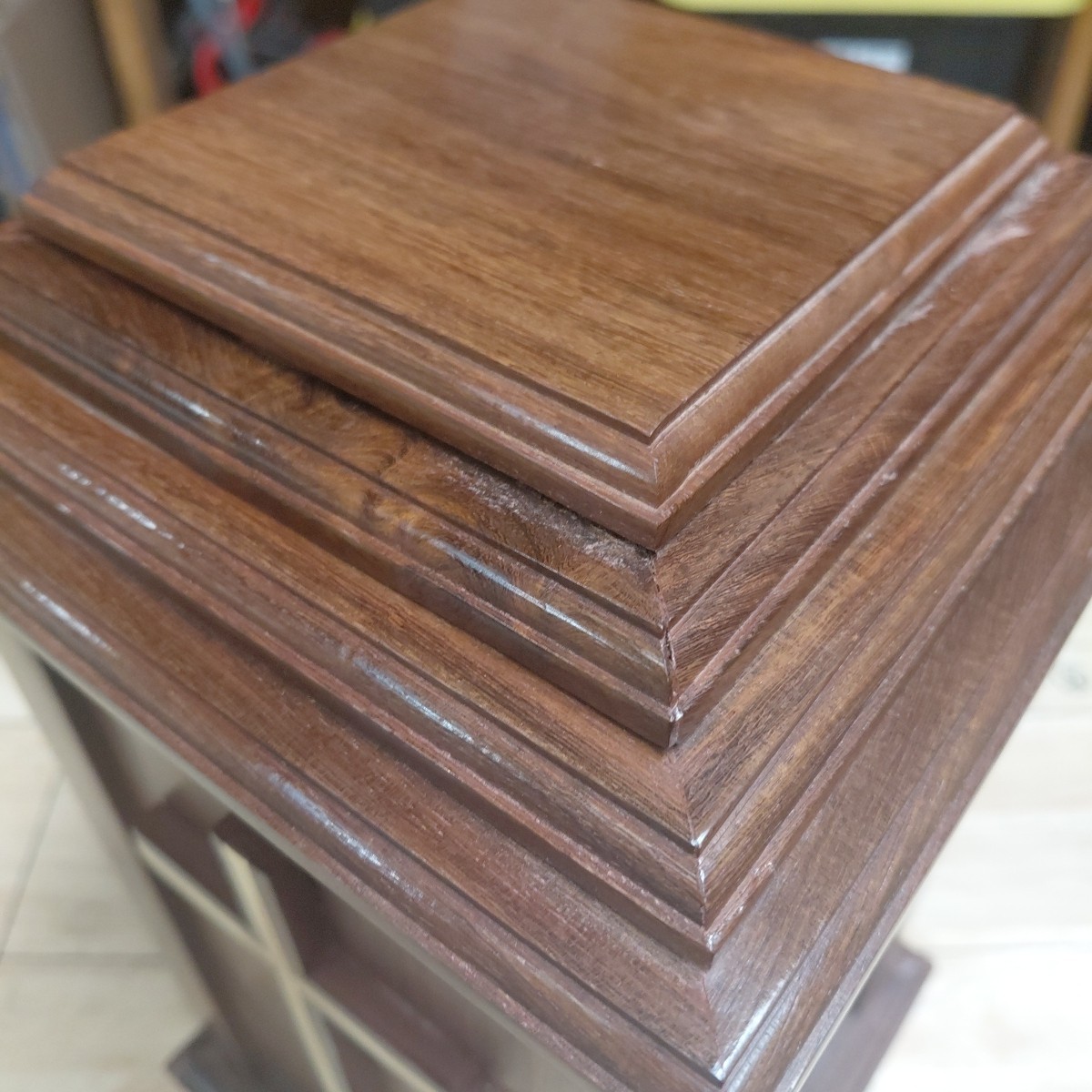 Decrative Wooden Cross Urn for Adult Ashes | Cremation Urns. Rosewood