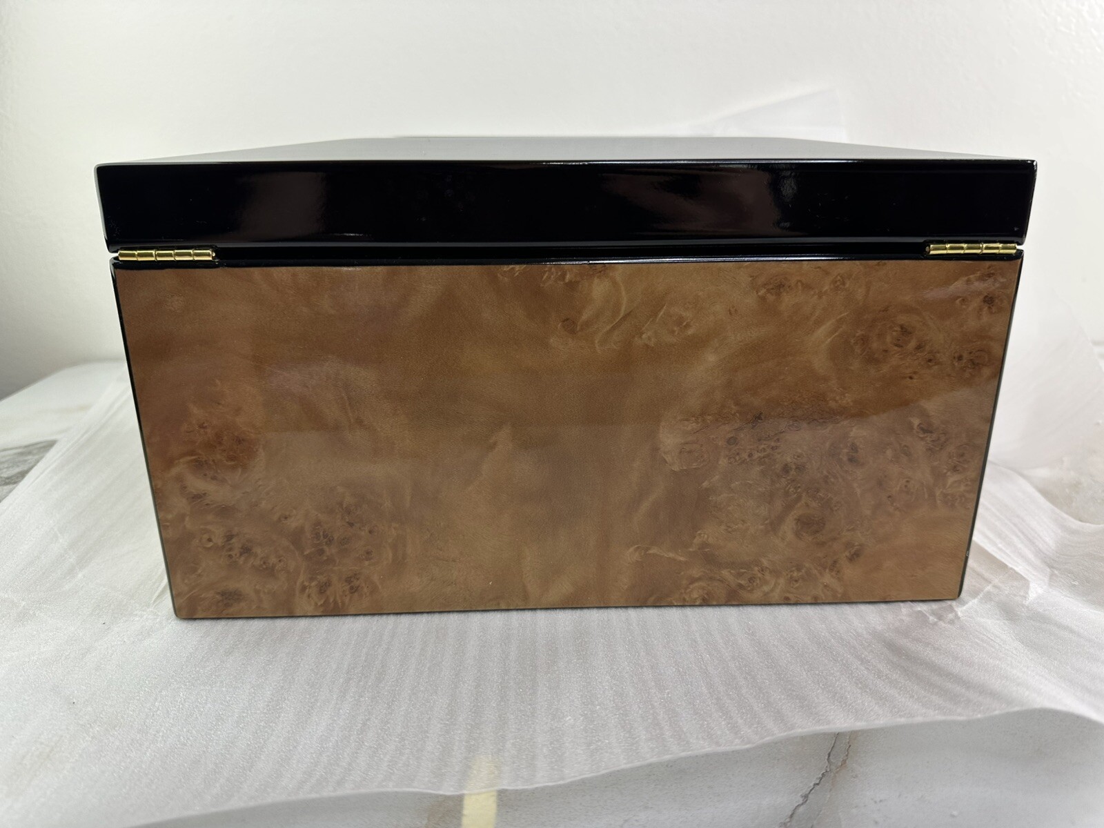 New Cremation Urn Biodegradable Cherry Burl Wood Memory Chest for Pet or Human