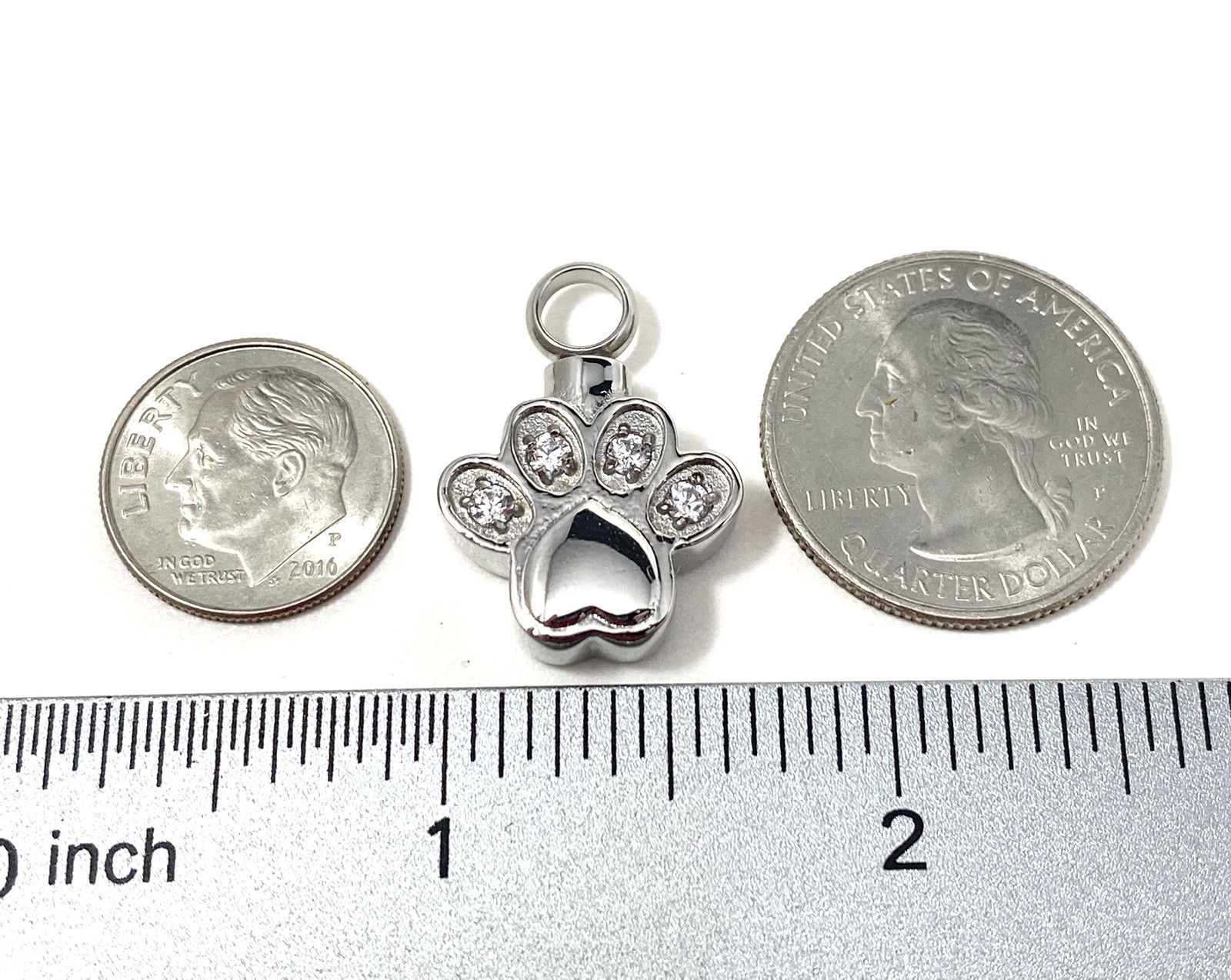 Keyring Urn .5″ Key Chain Pet Cremation Pendant Holds Ash Dog Cat Paw Print Paws