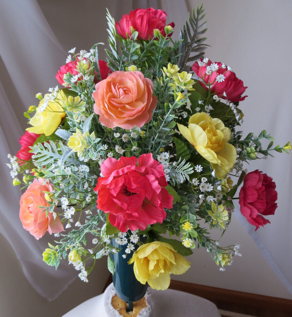 MEMORIAL CEMETERY GREEN VASE ARTIFITIAL FLORAL ARRANGEMENT 18″x15″ NEW