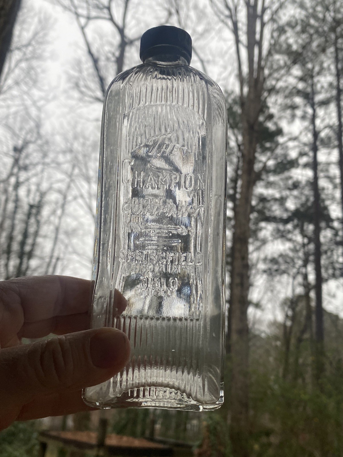 VINTAGE ANTIQUE CHAMPION EMBALMING FLUID GLASS BOTTLE WITH LID SPRINGFIELD OHIO