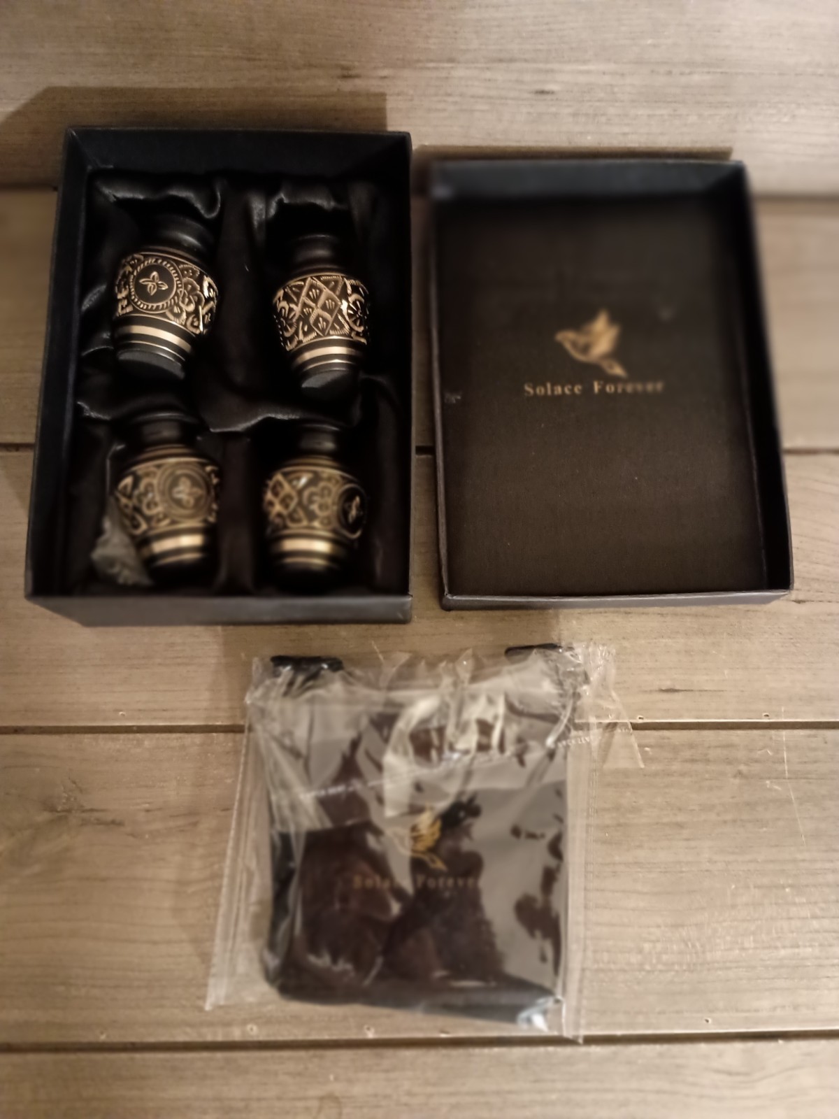 Solace Forever Set of 4 Miniature Cremation Urns Black Gold Tone Brand New