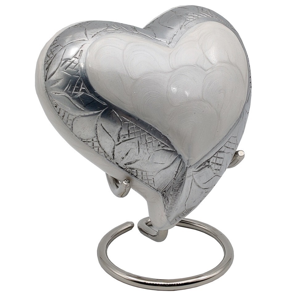 White Heart Keepsake Urn – Mini Ash Urn Small Handcrafted Cremation Urn for Ashe