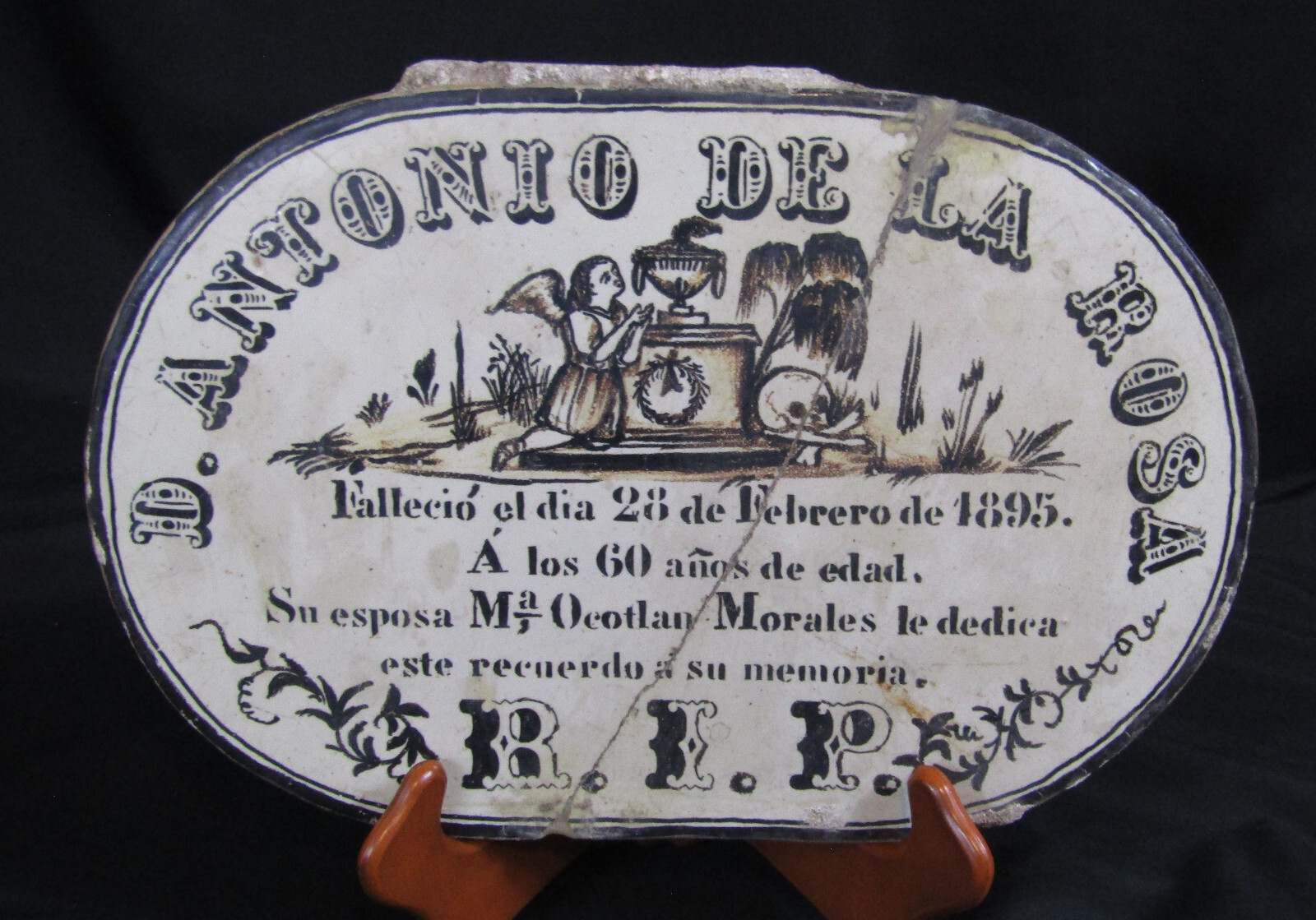 ANTIQUE 1895 CERAMIC OVAL HEADSTONE WITH DEDICATION BY WIFE TO HUSBAND 12″ x 8″