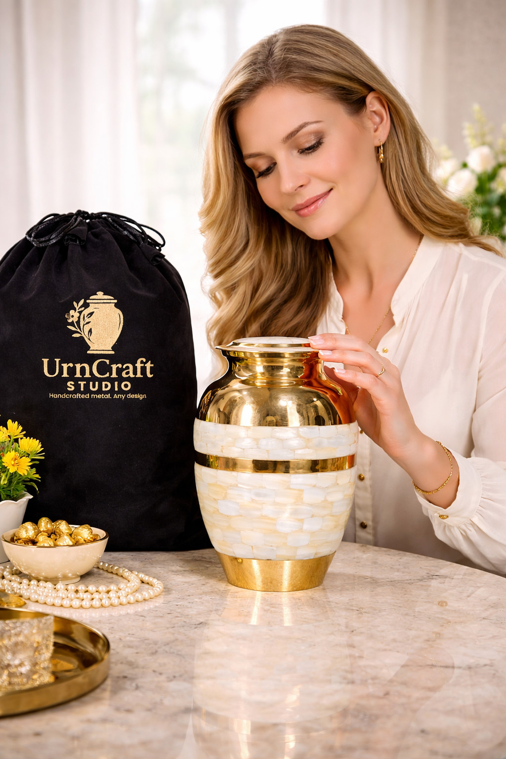 Mother of Pearl Cremation Urn – Brass Seashell Inlay with Velvet Bag