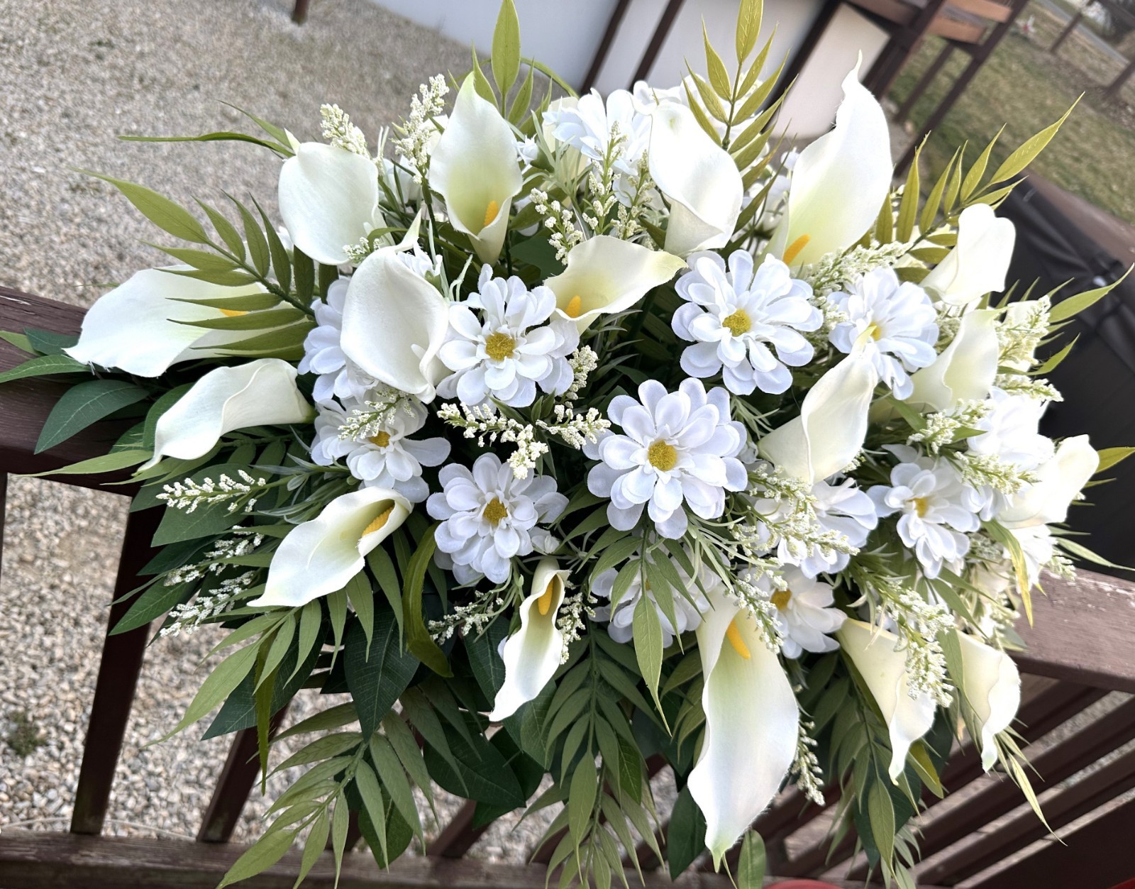 Calla Lilies Cemetery Headstone Saddle, Funeral Gravesite Arrangement, Cosmos