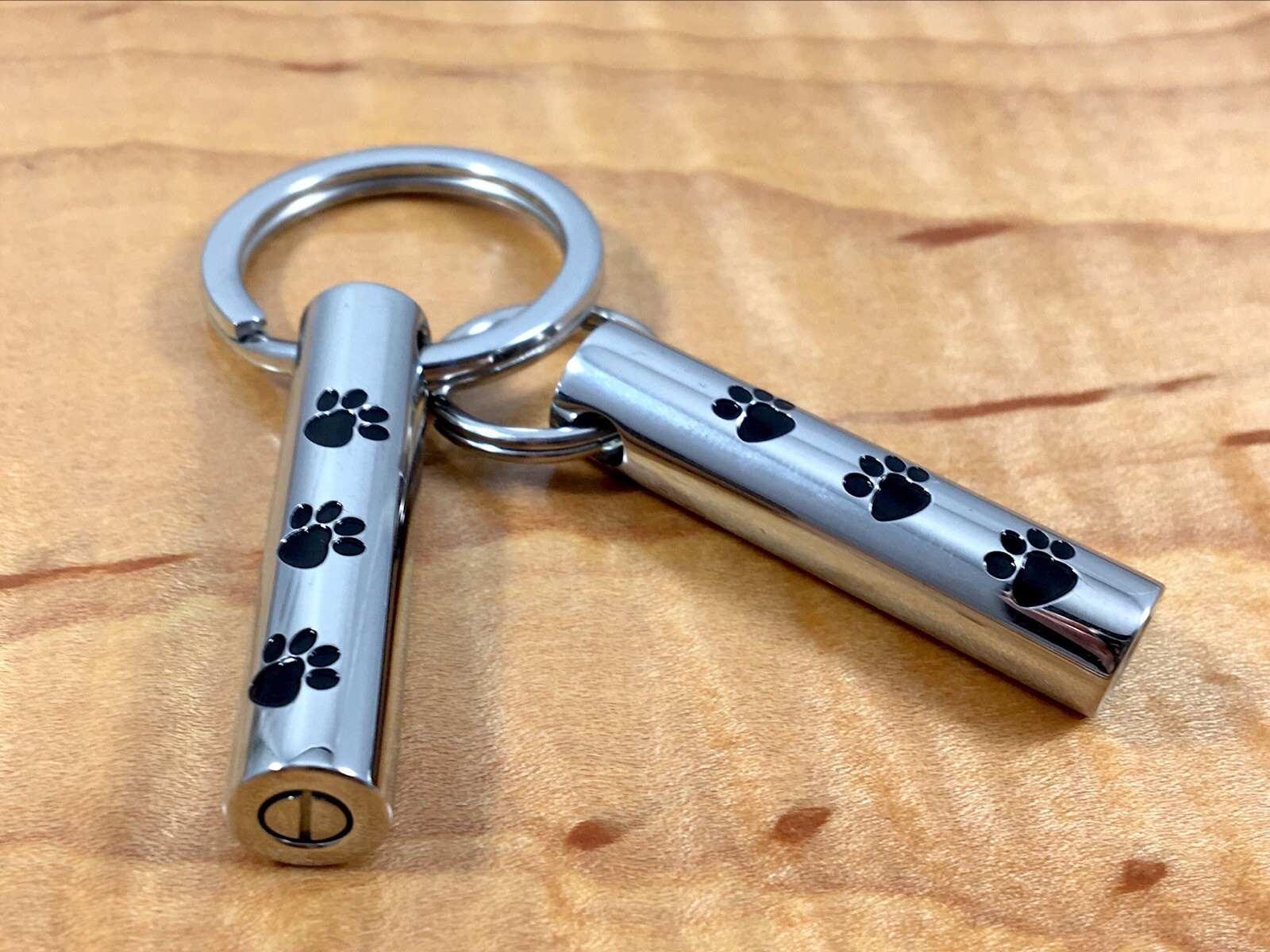 Keyring Urn .5″ Key Chain Pet Cremation Pendant Holds Ashes Dog Cat Paw Prints