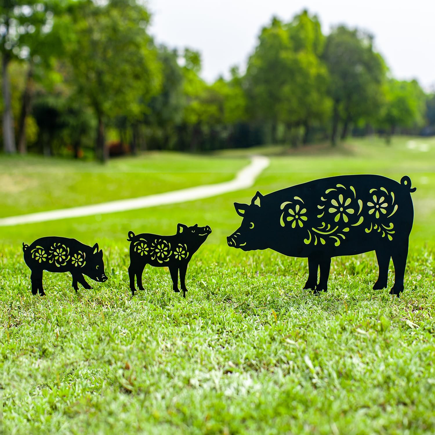 Metal Pig Garden Stakes – Decorative Yard Art for Outdoor Decor & Gifts